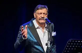 Дмитрий Назаров