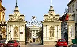 Библиотека и ворота Варшавского университета