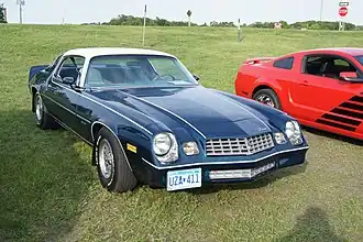 1979 Camaro Berlinetta с отделкой крыши в стиле ландо