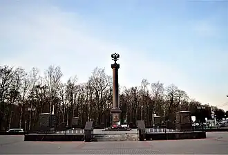 Стела «Город воинской славы» в Гатчине