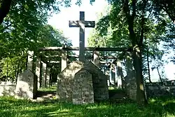 Центральный памятник