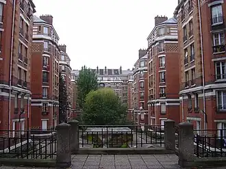 Здания 97—99 на проспекте Симона Боливара