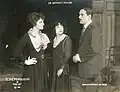 Слева направо: Элси Фергюсон, Бетти Хоу[англ.] и Дэвид Пауэлл[англ.] в фильме «Ложь[англ.]» (1918)