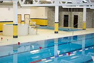 Бассейн в Абьяском спортивном центре