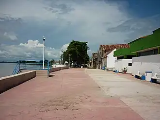 Городская набережная Усумасинты