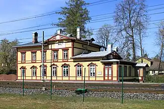 Бывший железнодорожный вокзал Аэгвийду