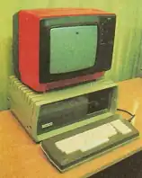 Компьютер «Агат-7» первых выпусков в металлическом корпусе с монитором на базе телевизора «Юность-404»