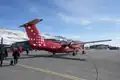De Havilland Canada Dash 8 на стоянке в аэропорту Нуук