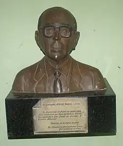 Бюст Алберту Тавареса Силвы