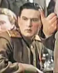 В фильме «Поезд идёт на восток» (1947)