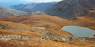 перевал Карагем, вдали долина реки Талдура