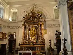 Королевская капелла. Алтарь. Статуя Мадонны Иммакулаты (Незапятнанной). 1749. Бронза, золочение