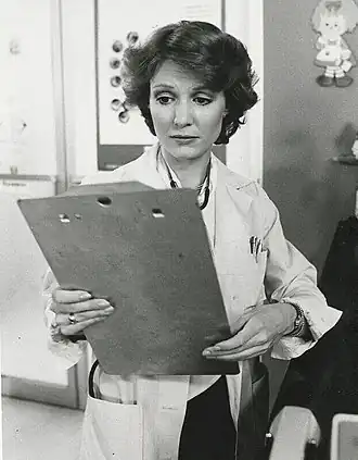 В фильме «Никогда не говори никогда» (1979)