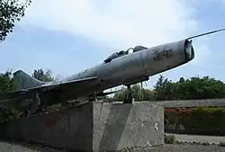 Самолёт Су-7 в комплексе  Комарова В. М.
