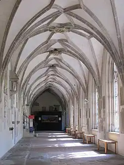 Амбулаторий клуатра