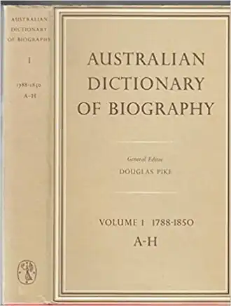 обложка первого издания первого тома 1966 года
