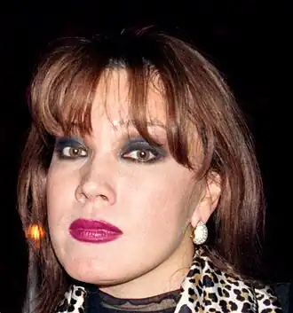 Азиза в 1997 году