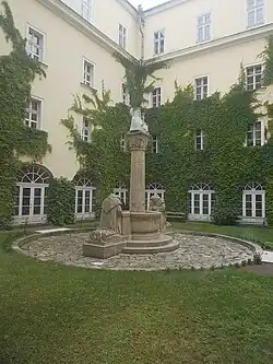 Фонтан Палатин