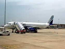 Самолёт IndiGo Airlines в Международном аэропорту Бангалора