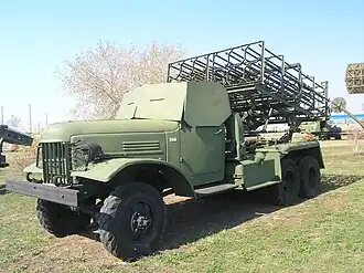 БМ-31-12 на шасси ЗИС-151 в музее в Тольятти