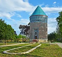 Мавзолей в Барде