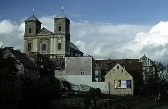 Церковь и монастырь