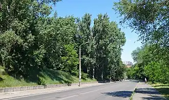 начало улицы, без застройки