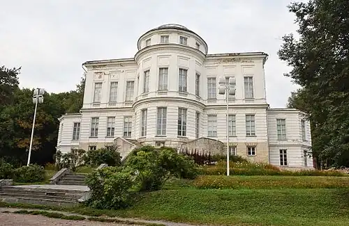 Дворец-музей графов Бобринских