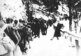 Солдаты 14-й Словенской дивизии направляются в Штирию, 1944