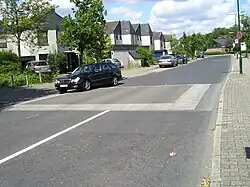 Широкая искусственная неровность