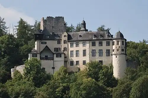 Жилое здание замка