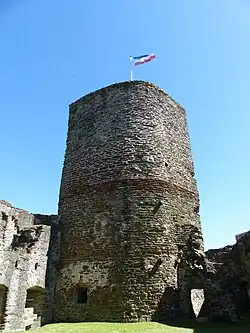 Бергфрид замка