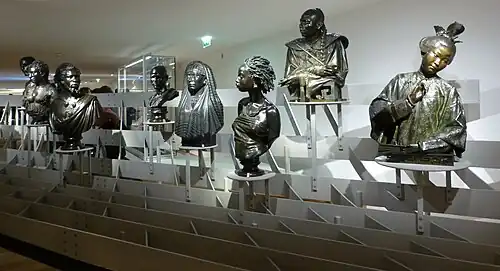 Бюсты из «Этнографической серии» работы Кордье.