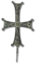 Крест выносной с двумя реликвариями (X—XII&nbsp;вв., Византия).