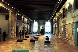 Вестибюль музея