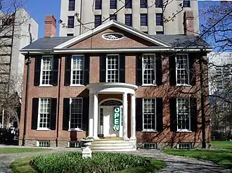 Фасад здания