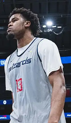 Кэри в «Уизардс» на открытой тренировке в 2022 году