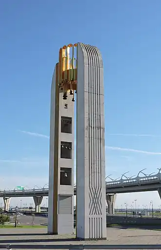 Карильон на Крестовском острове