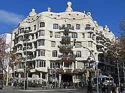 Каса-Мила. 1906—1912. Барселона. Архитектор А. Гауди