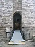 Укреплённый вход в замок.