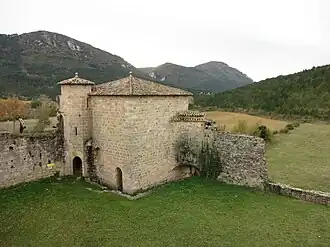 Угловая башня