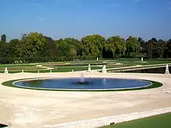 Партер и бассейн в Шантийи