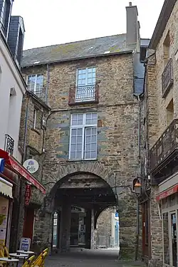 Ворота Порт-Нёв