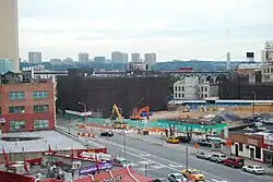 Возведение новых кампусов Колумбийского университета