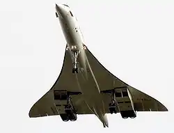 Сверхзвуковой авиалайнер Concorde с четырьмя ТРДФ Rolls-Royce Olympus 593.