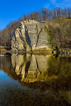 Скала Петушок у реки Псекупс