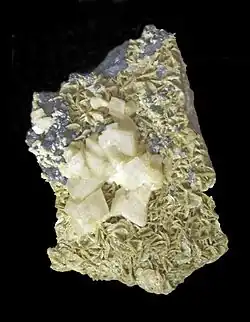 Серая медь (Музей минералогии Страсбург)