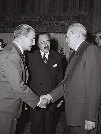 Даниэль Креспо и президент Израиля Ицхак Бен-Цви (1959)