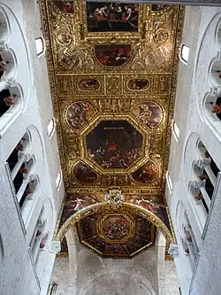 Потолок базилики