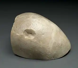 часть черепа с вдавленным переломом